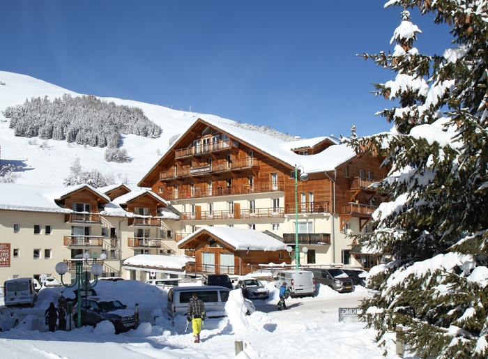 13_2060_tmpA0A7_location-ski-les-deux-alpes-residence-odalys-l-ours-blanc-16