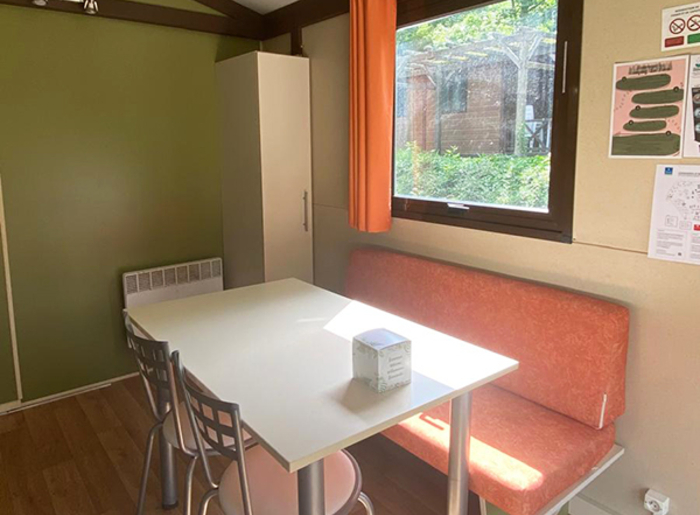 camping-la-foret-klingenthal-alsace-chalet-2-4-sejour-600x600